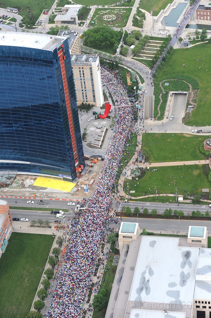 Indy Mini-Marathon 2010 153.jpg